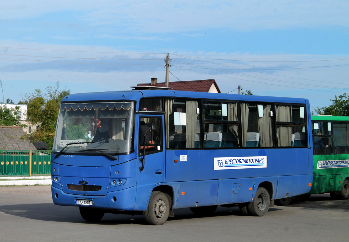 Ганцевичи, МАЗ-256.170 № АК 8701-1