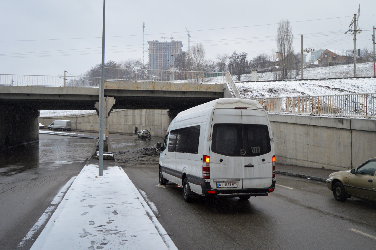 Obukhiv, Mercedes-Benz Sprinter 316CDI # АІ 1625 ЕТ