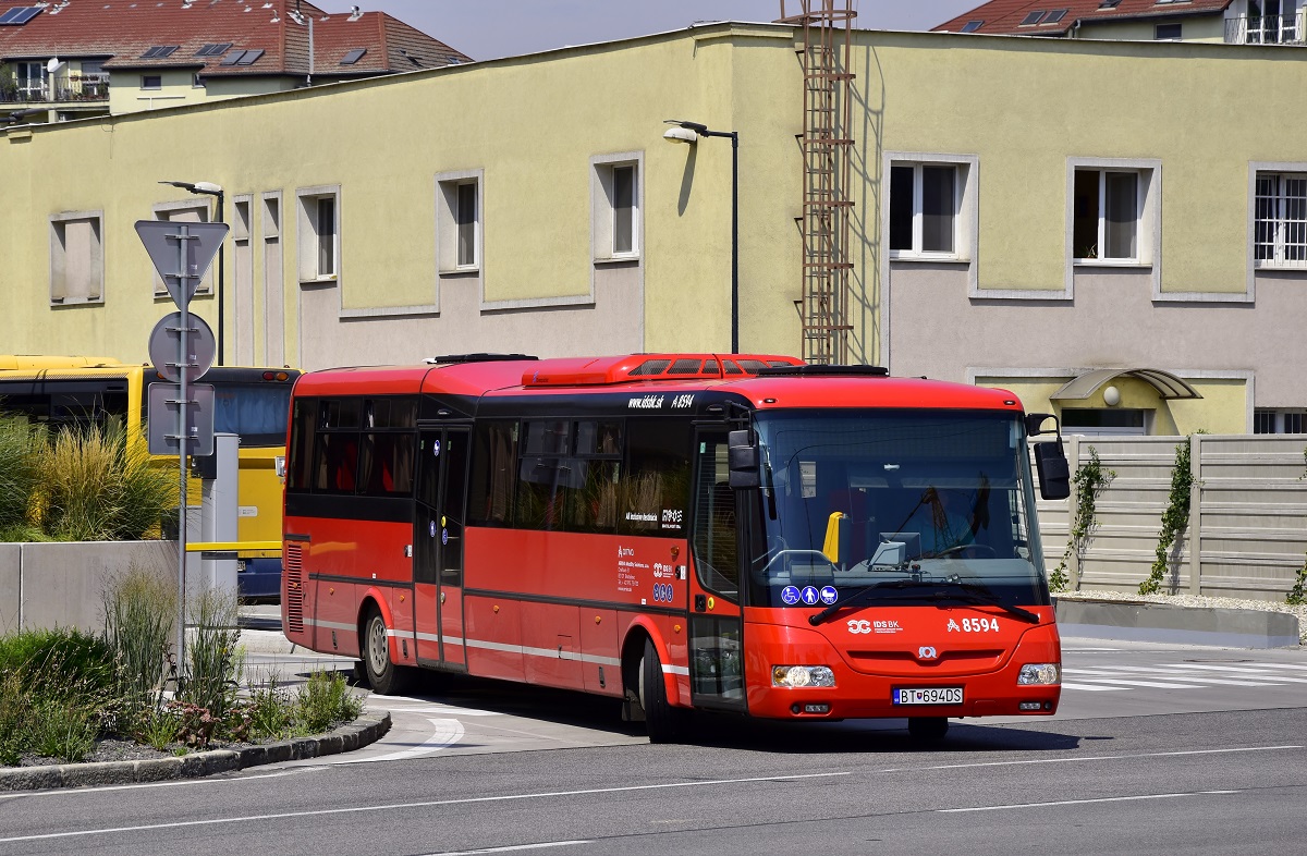 Bratislava, SOR CN 12.3 nr. 8594