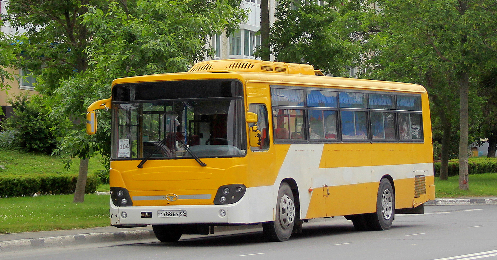 Yzhno-Sahalinsk, Daewoo BS106 # М 788 ЕУ 65