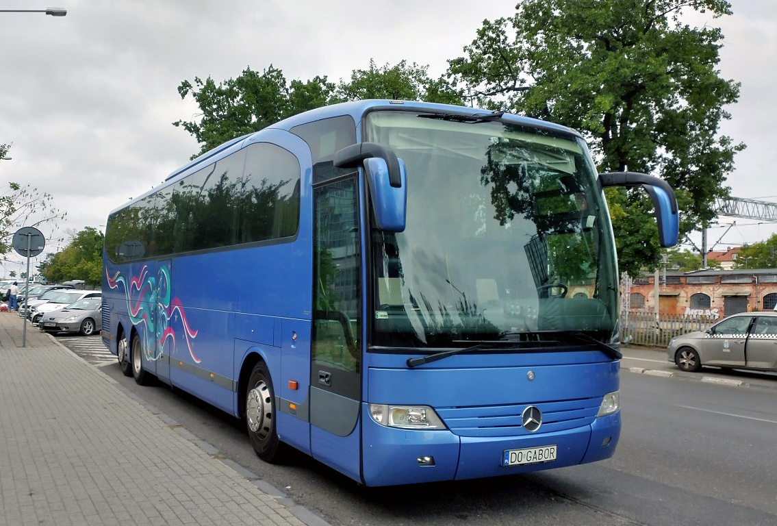 Wołów, Mercedes-Benz O580 Travego I 16RHD M # D0 GABOR