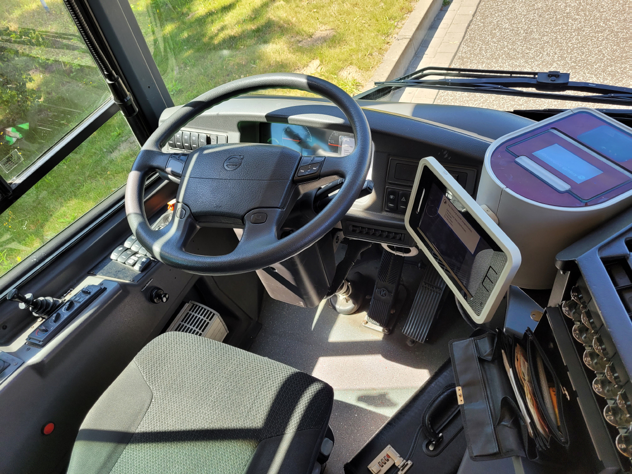 Grimmen, Volvo 7700A # 8203