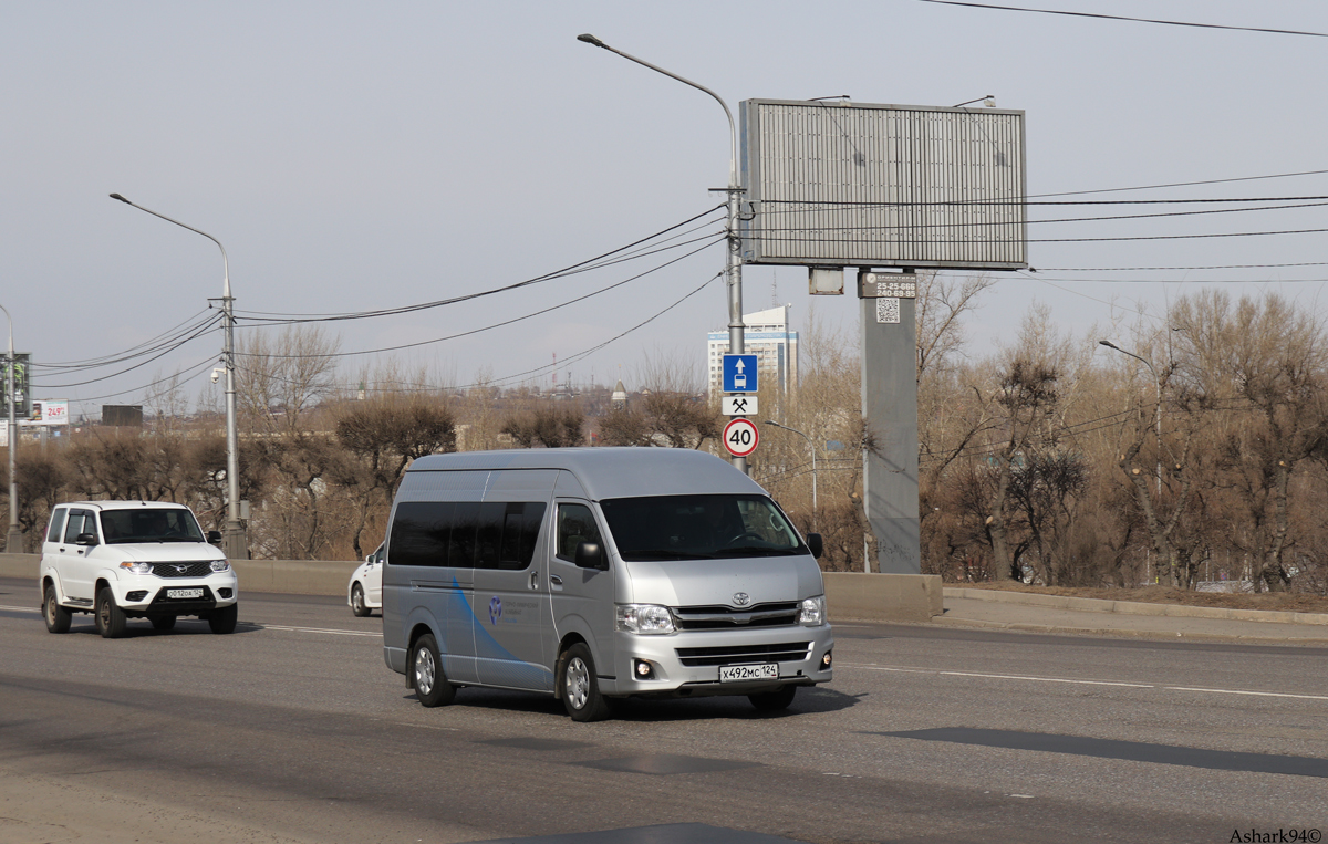 Zheleznogorsk (Krasnoyarskiy krai), Toyota HiAce GL No. Х 492 МС 124