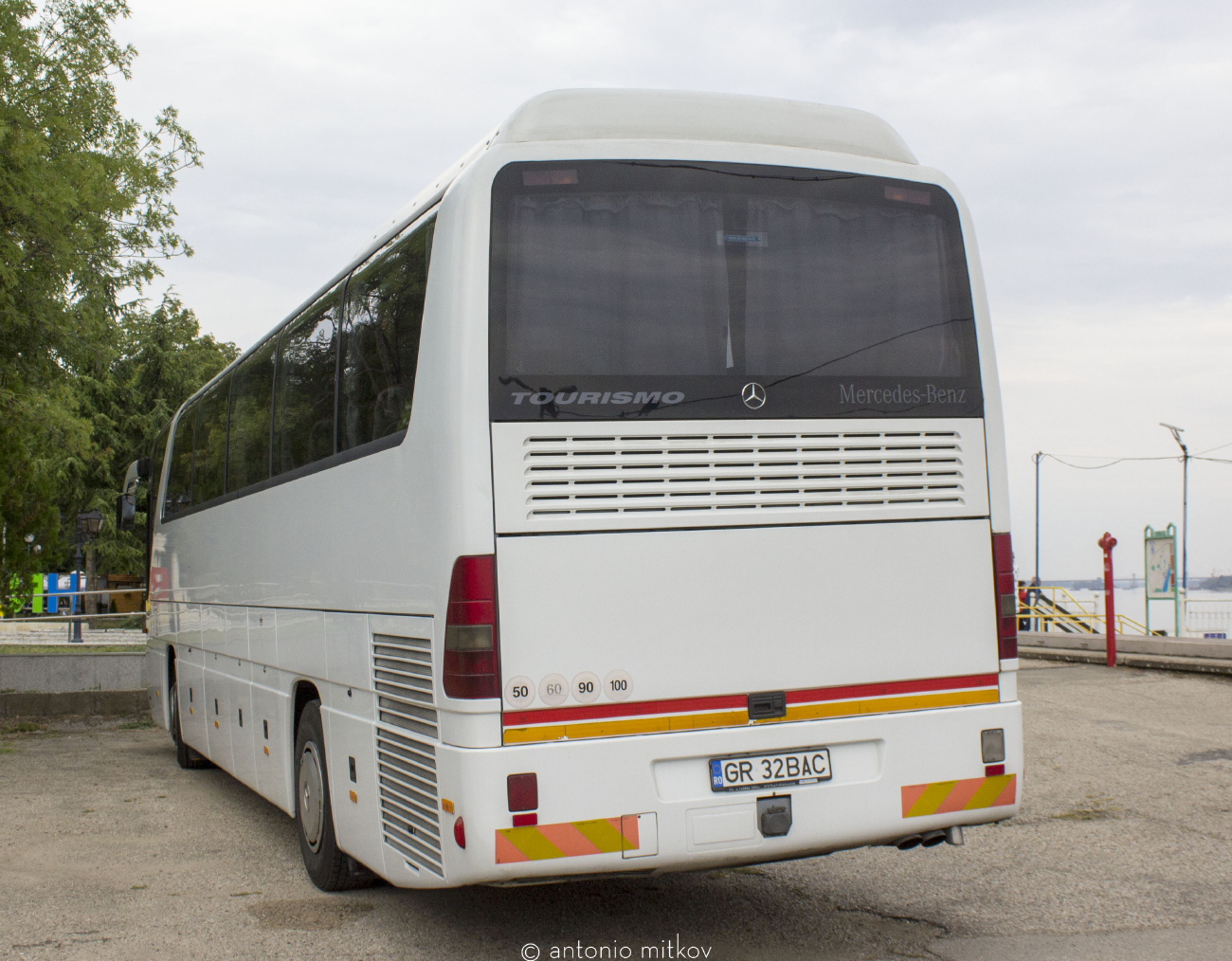 Giurgiu, Mercedes-Benz O350-15RHD Tourismo I No. GR 32 BAC