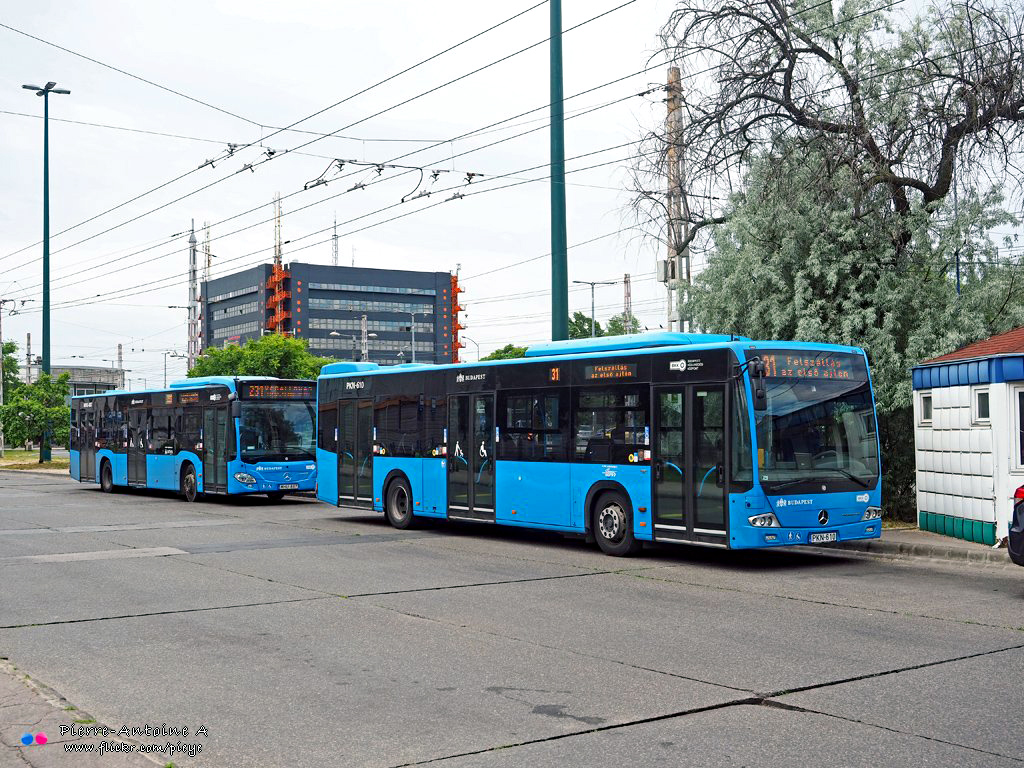 Budapest, Mercedes-Benz Conecto II # PKN-610
