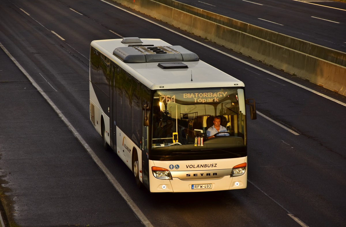 Будапешт, Setra S415LE business № RFW-493