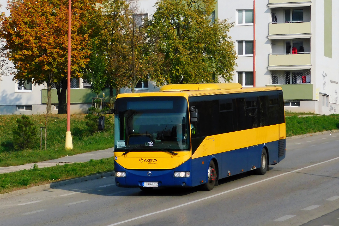 Trnava, Irisbus Crossway 12M nr. TT-695DZ