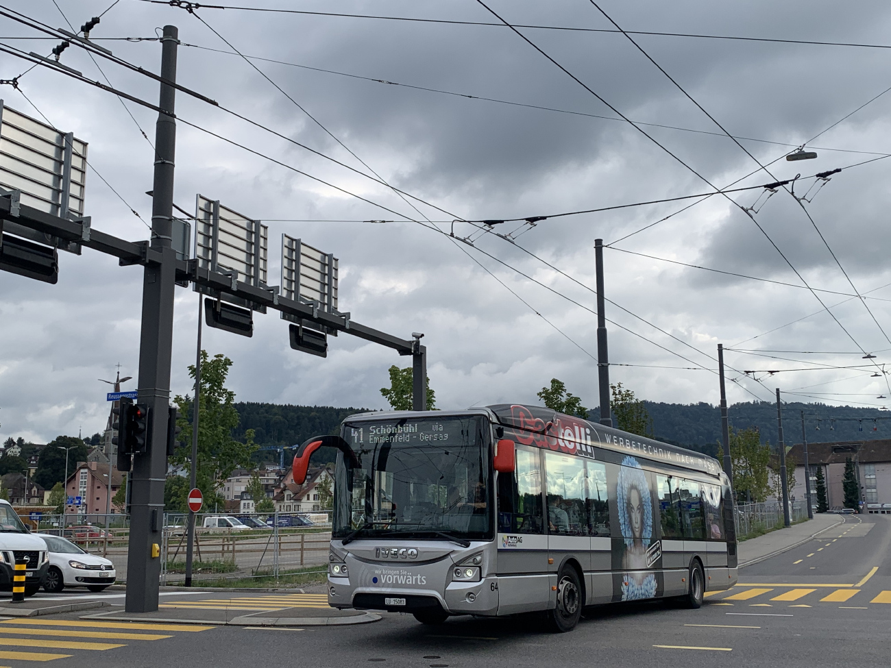 Lucerne, IVECO Urbanway 12M BHNS # 64