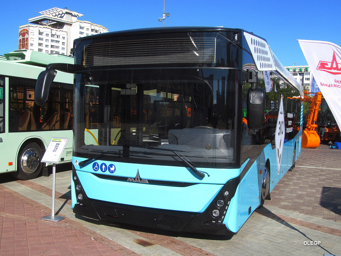 Minsk, MAZ-303.Е20 # КА ВР 4337