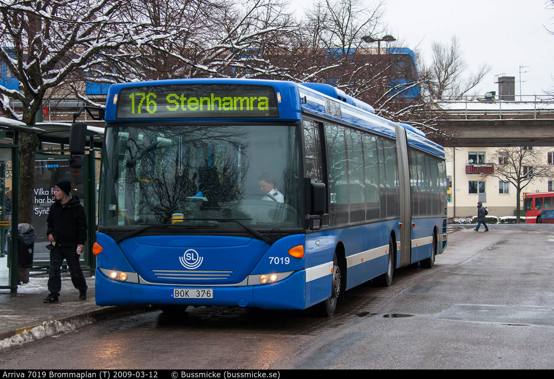 Stockholm, Scania OmniLink CK280UA 6x2/2LB # 7019