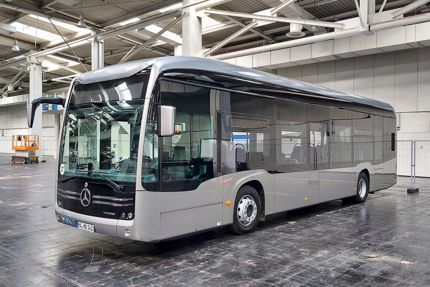 Mannheim, Mercedes-Benz eCitaro č. MA-MB 1422; Hannover — IAA 2022