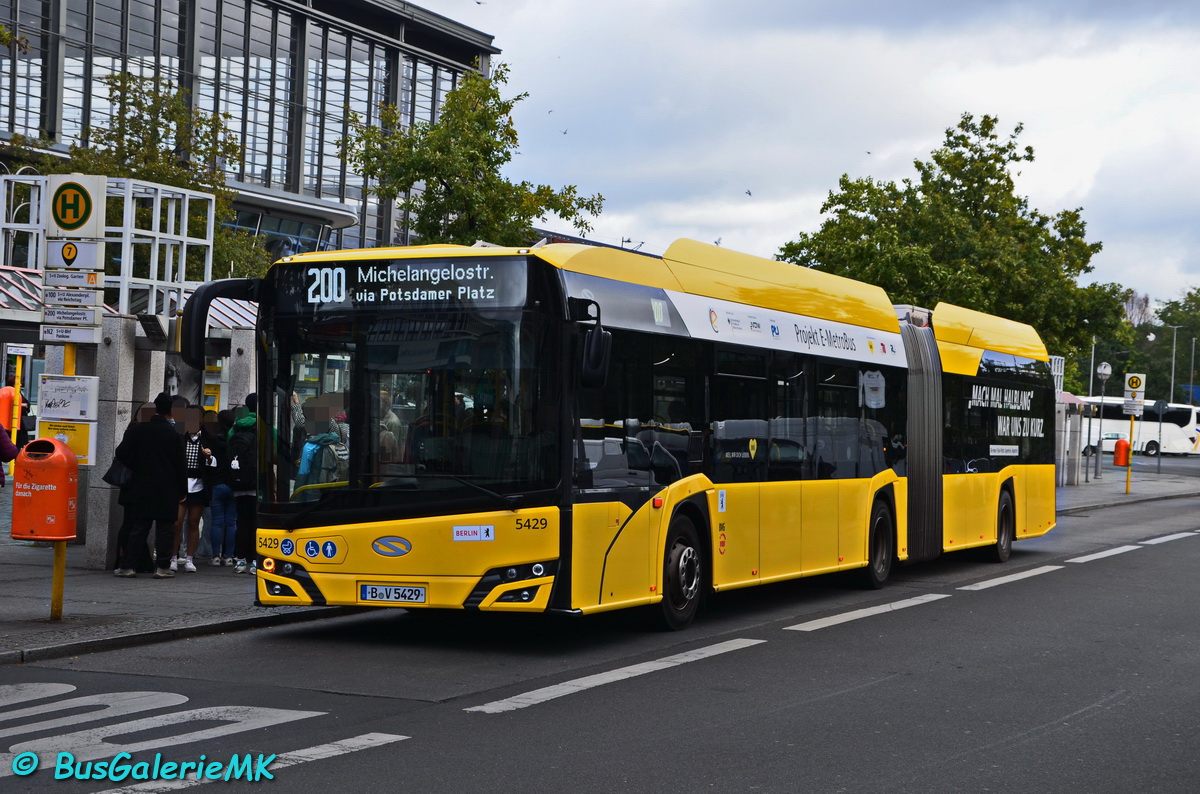 Berlin, Solaris Urbino IV 18 electric # 5429 — Photo — BUSPHOTO