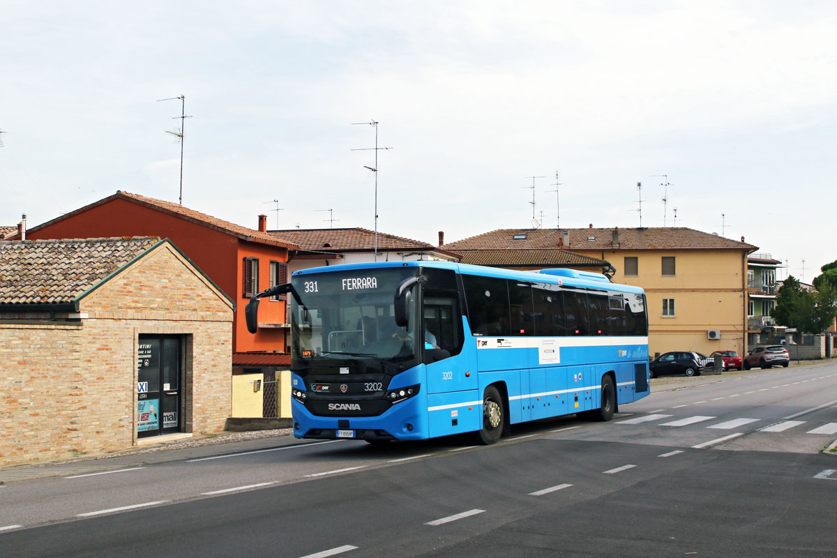 Bologna, Scania Interlink LD LNG # 3202
