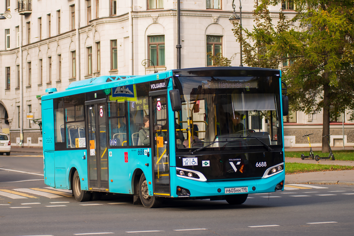 Saint Petersburg, Volgabus-4298.G4 (LNG) # 6688
