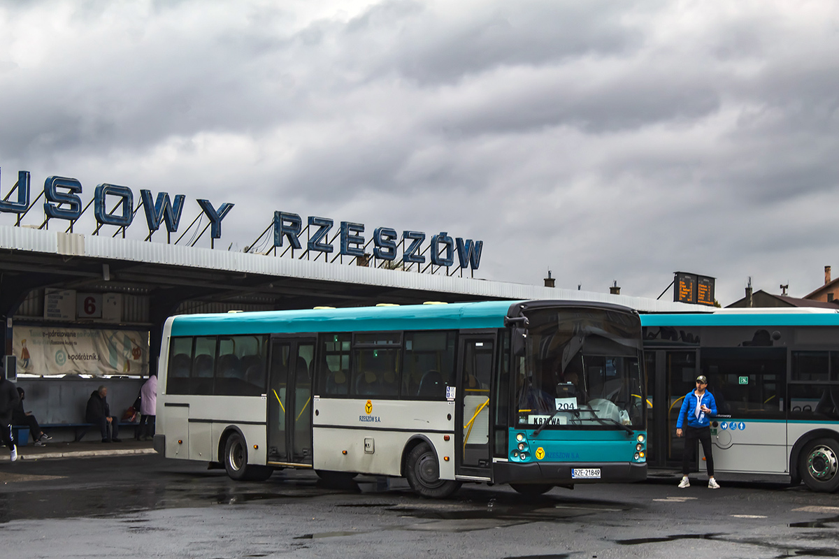 Rzeszów, Solbus SN11 № R1055