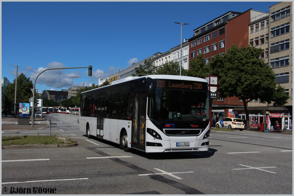 Hamburg, Volvo 8900LE 13,1m No. 2021