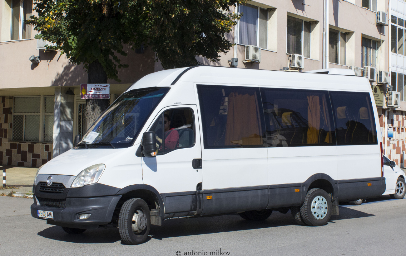 Râmnicu Vâlcea, Irisbus Daily 35C15 (IVECO Daily) # VL 05 AML