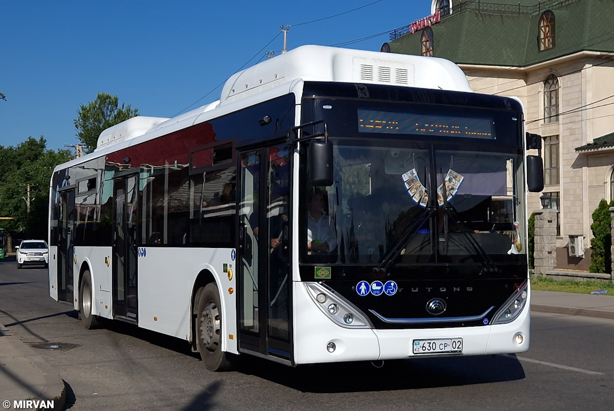 Almaty, Yutong ZK6128HG (CNG) # 630 CP 02