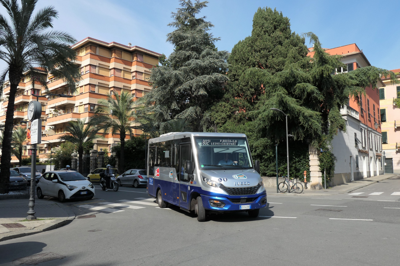 Genova, Indcar Mobi City L7 # 2216