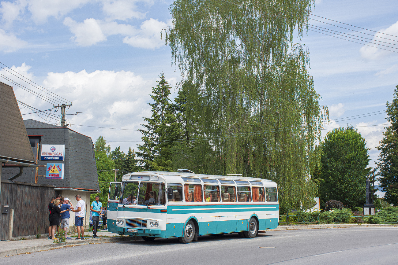 Žilina, Karosa ŠD11.2040 Turist # ZA-043HN