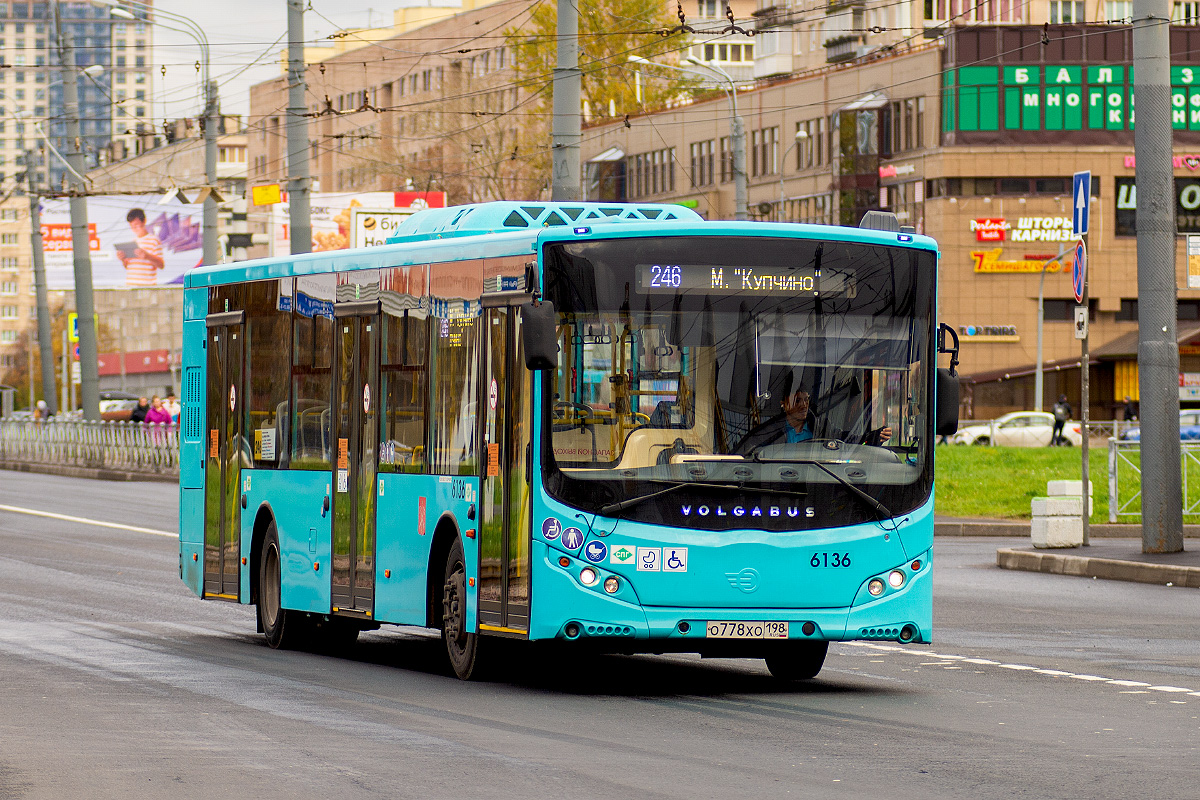 Saint Petersburg, Volgabus-5270.G2 (LNG) # 6136