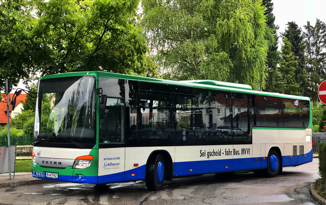 Мюнхен, Setra S415LE business № M-W 7742