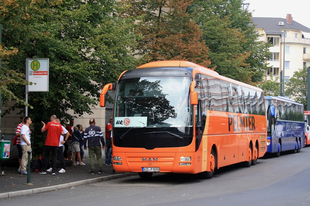 Viersen, MAN R08 Lion's Coach L RHC444 nr. VIE-P 9090