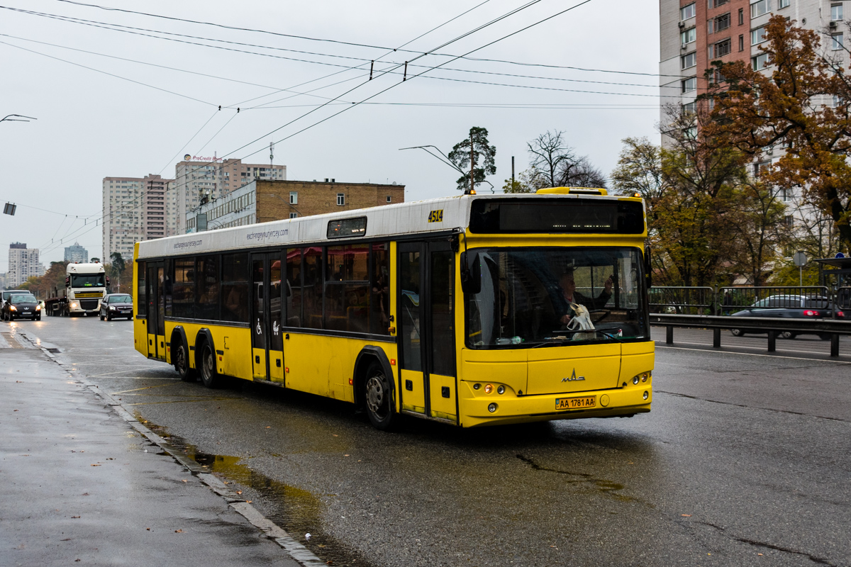 Kyjev, MAZ-107.467 č. 4514