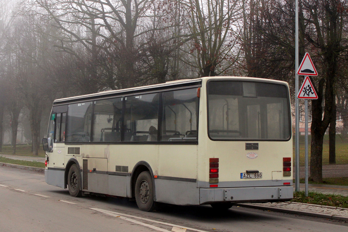 Radviliškis, Van Hool A508 № AZL 690