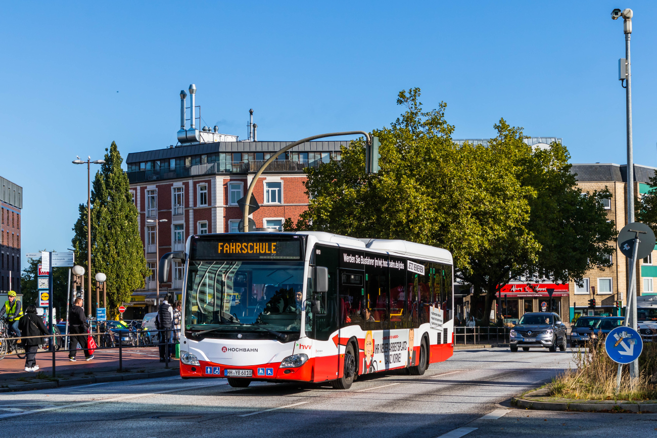 Hamburg, Mercedes-Benz Citaro C2 LE # 6810