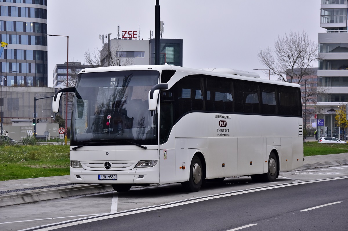 Břeclav, Mercedes-Benz Tourismo 15RHD-II # 1BR 9559