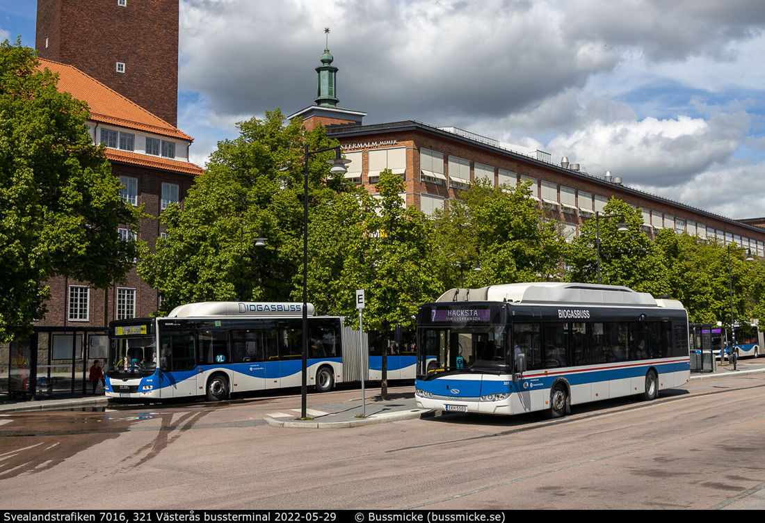 Västerås, Solaris Urbino III 12 CNG No. 321