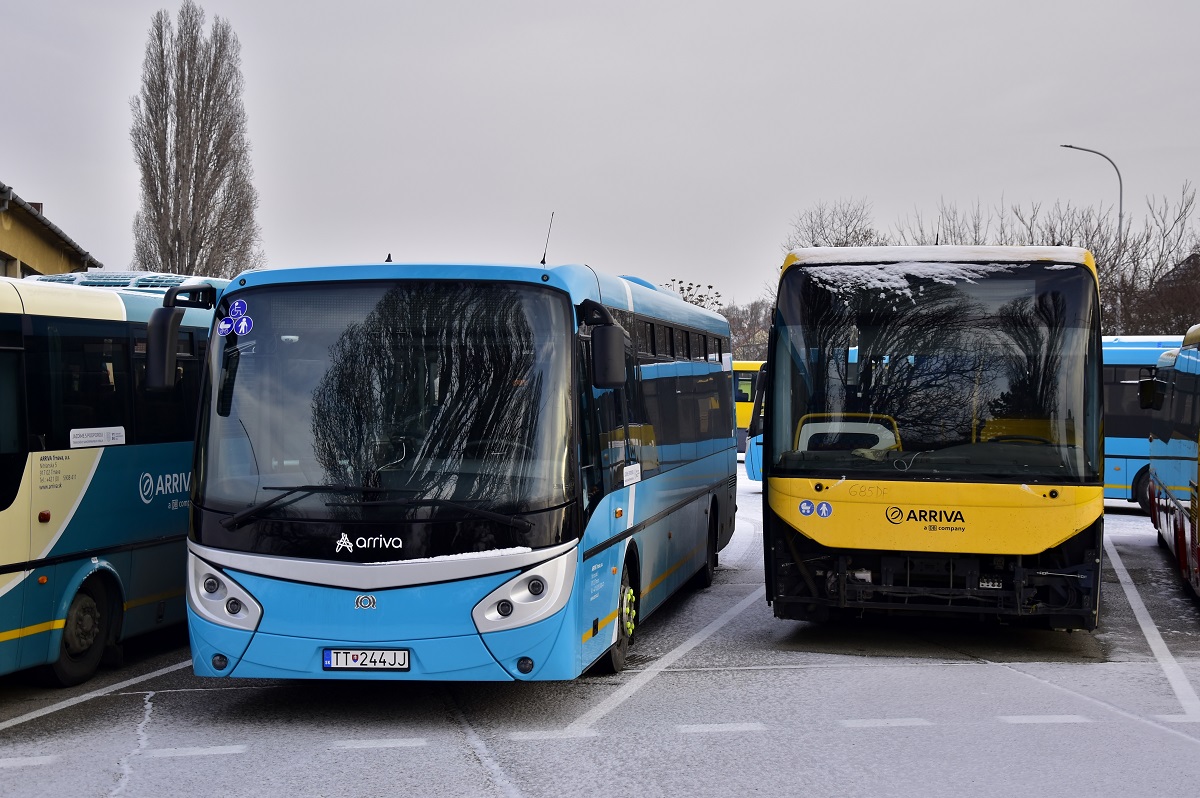Piešťany, Irisbus Crossway 12.8M # TT-685DF; Hlohovec, SOR ICN 10.5 # TT-244JJ