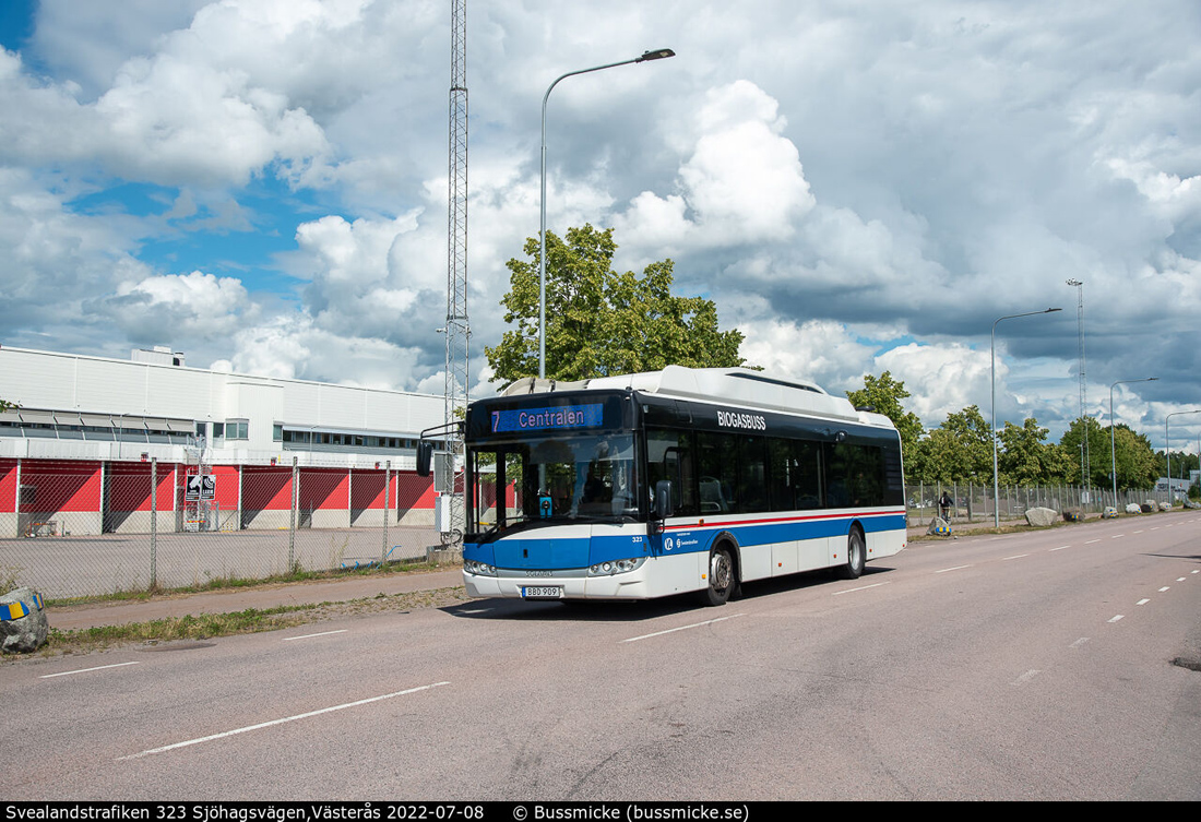 Västerås, Solaris Urbino III 12 CNG # 323