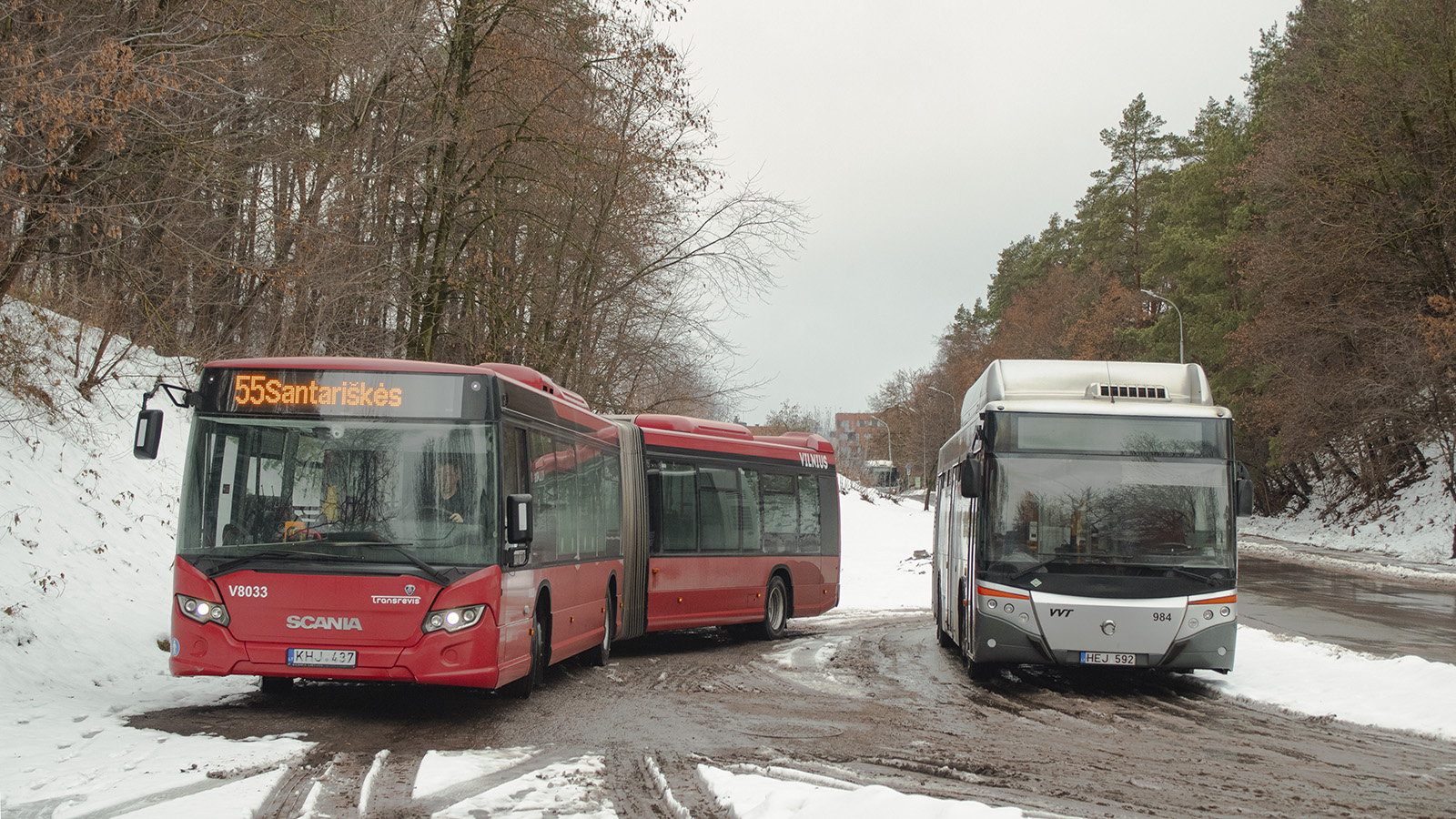 Vilnius, Scania Citywide LFA # V8033; Vilnius, Castrosúa City Versus CNG # 984