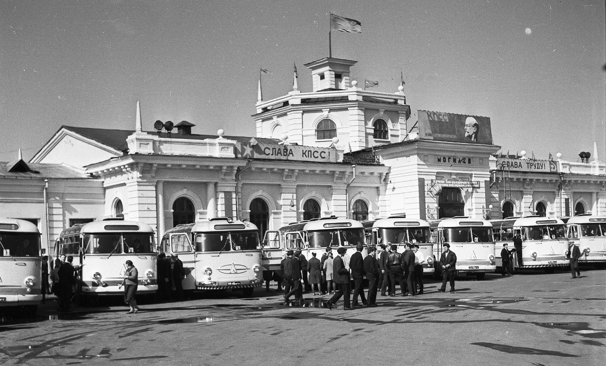 Mogilev, LAZ-697Е "Turist" # 99-45 МГА; Mogilev, LAZ-695Е # 76-96 МГБ; Mogilev, LAZ-695Е # 76-99 МГБ; Mogilev — Old photos