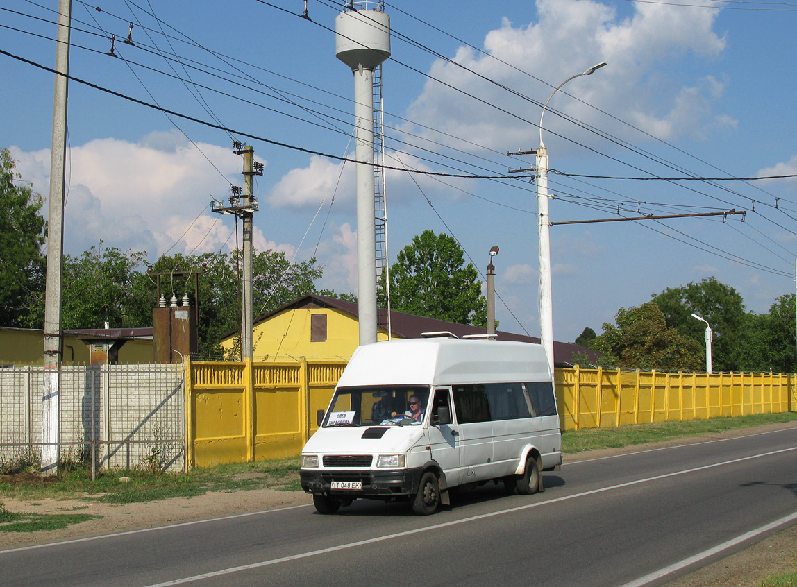 Tiraspol, IVECO TurboDaily # Т 048 ЕК