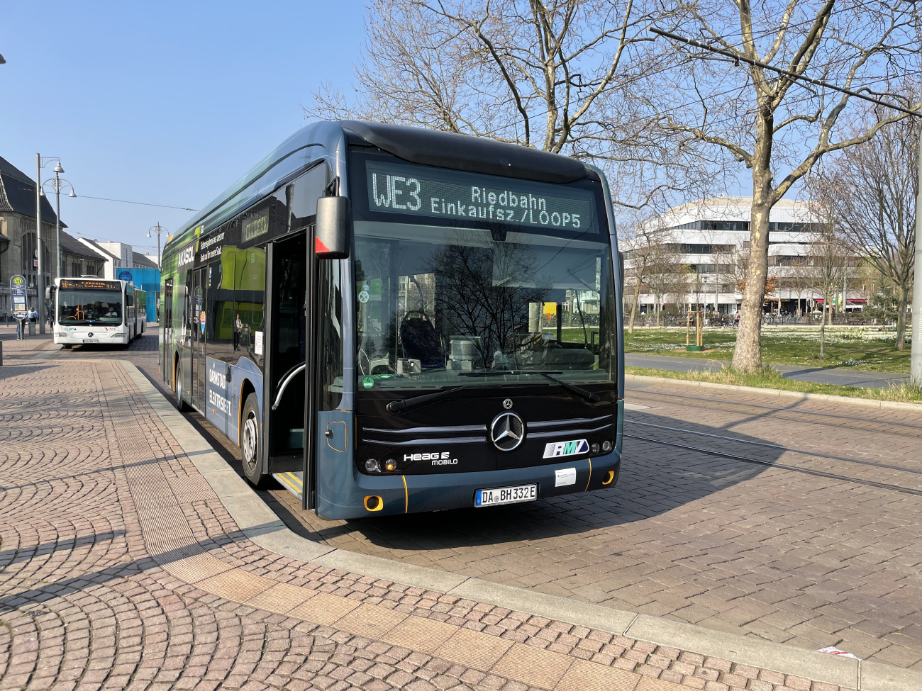 Darmstadt, Mercedes-Benz eCitaro # 332