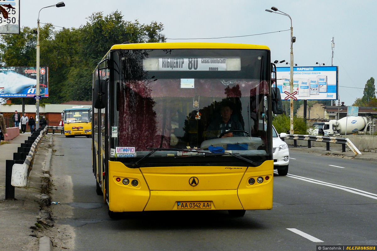 Kyiv, LAZ A183D1 № 7136