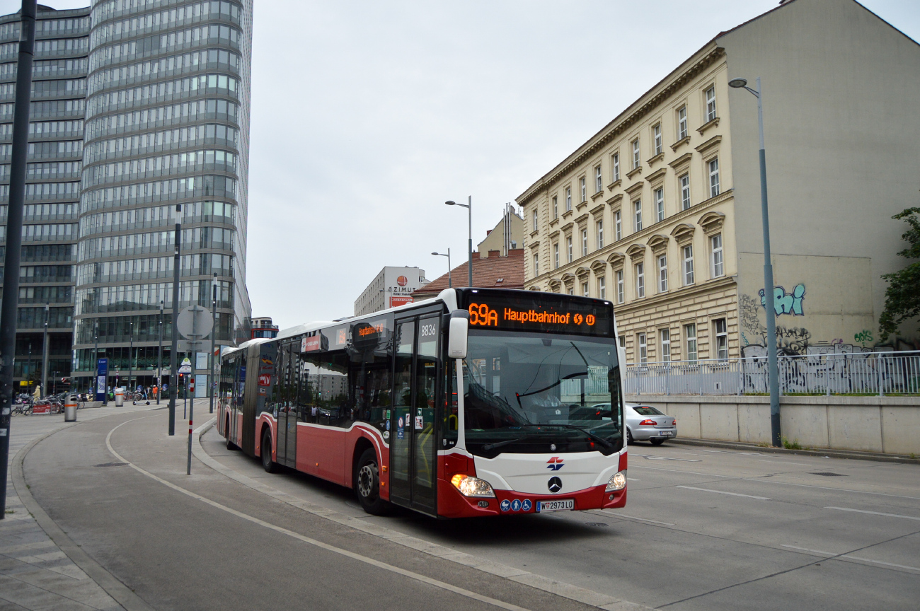Wien, Mercedes-Benz Citaro C2 G # 8836