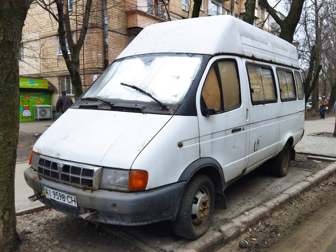 Kyiv, GAZ-2705 No. АІ 9598 СН
