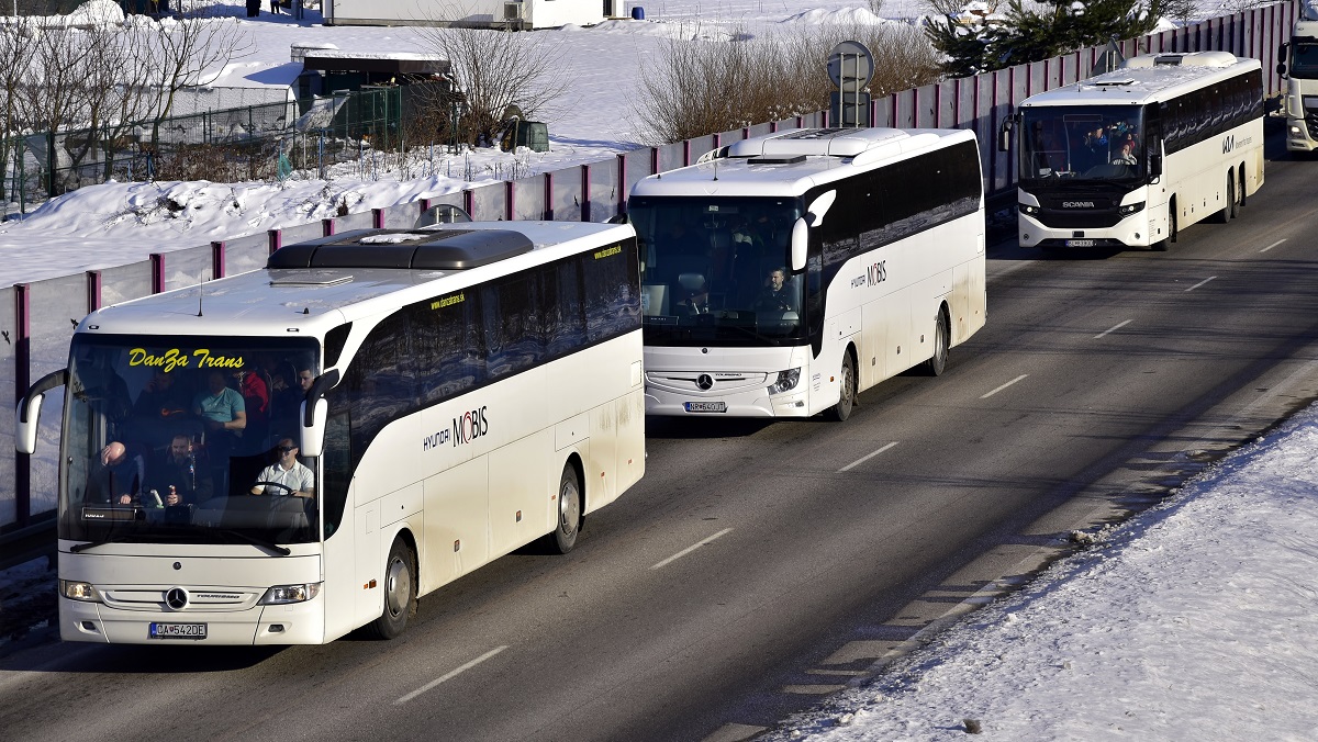 Čadca, Mercedes-Benz Tourismo 15RHD-II # CA-542DE; Nitra, Mercedes-Benz Tourismo 15RHD-III # NR-640JT; Bratislava, Scania Interlink LD # 71704