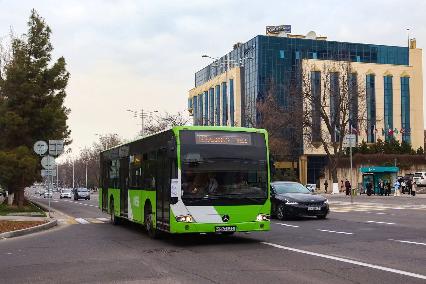 Tashkent, Mercedes-Benz Conecto II # 08215