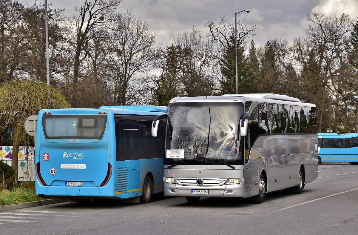 Krupina, Mercedes-Benz Tourismo 15RHD-II # KA-860BJ; Trnava, IVECO Crossway LE Line 10.8M # TT-001IX