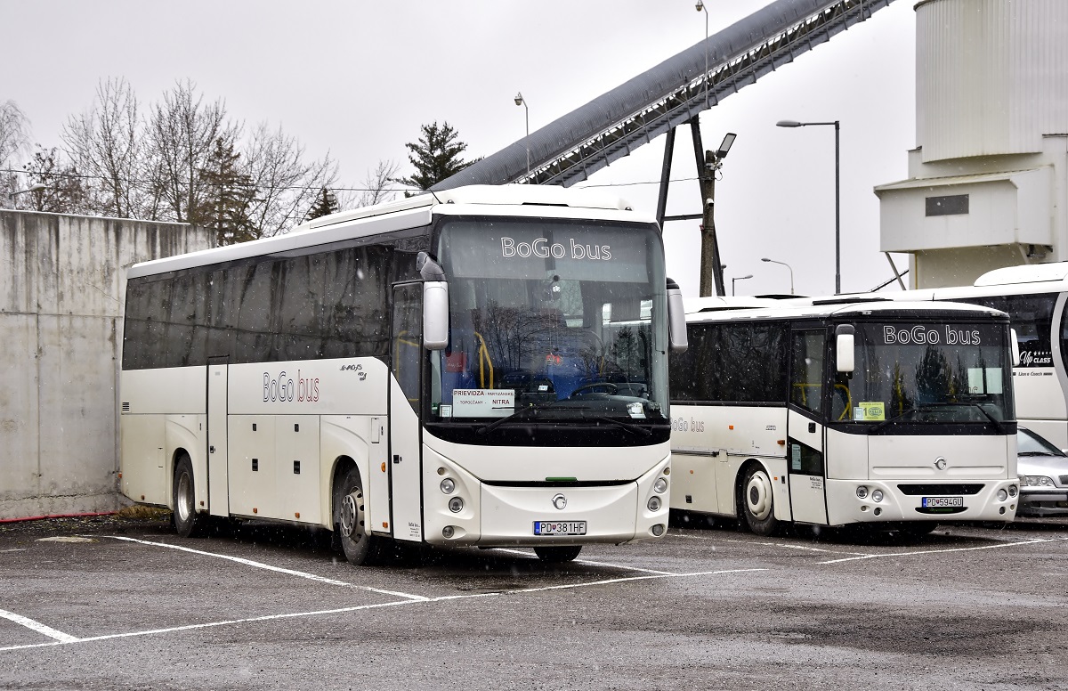 Prievidza, Irisbus Evadys HD 12M # PD-381HF; Prievidza, Karosa C956.1076 Axer 12.8M # PD-594GU