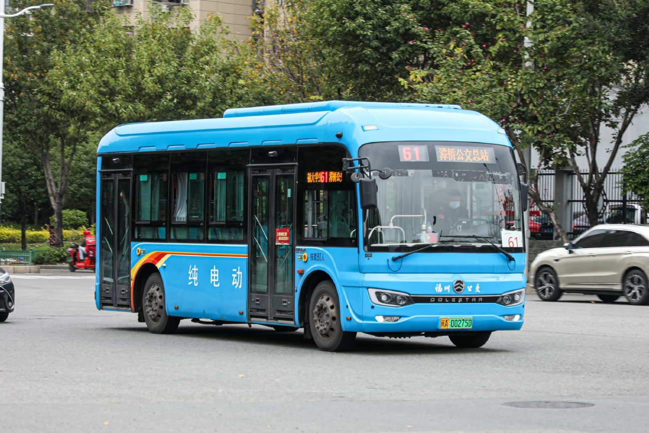 Fuzhou, Golden Dragon XML6885JEVP0C1 # 闽A00275D