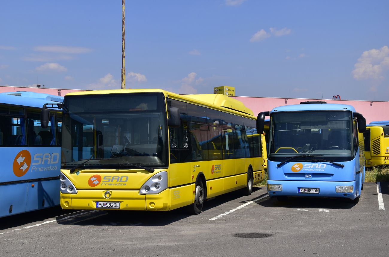 Prievidza, Irisbus Citelis 12M CNG Nr. PD-982DL; Prievidza, SOR C 10.5 Nr. PD-982DB
