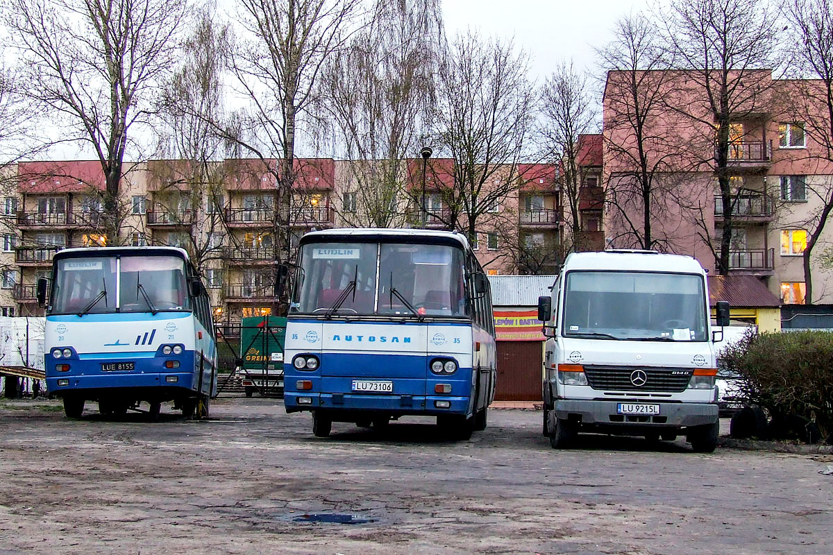 Lublin, Autosan H9-21 # 35; Lublin, Autosan H9-21 # 20; Lublin, Mercedes-Benz T2 612D # 17