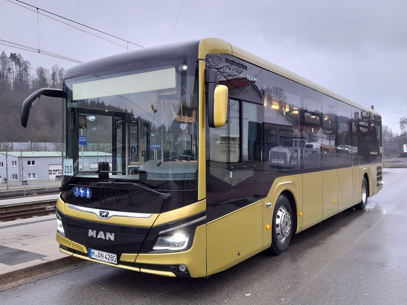 Эшвеге, MAN 42C Lion's Intercity Ü LE360 № M-AN 4280