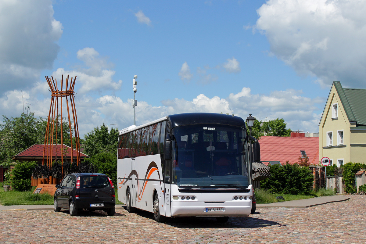 Vilnius, Neoplan N3316SHD Euroliner # HDS 660
